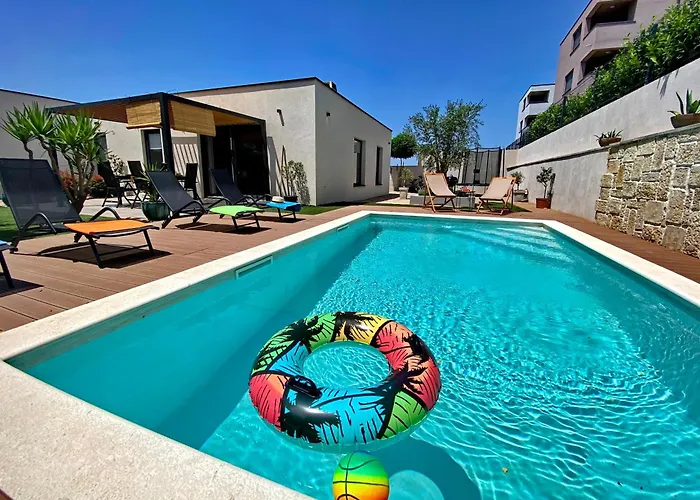 Апартаменты Dia's