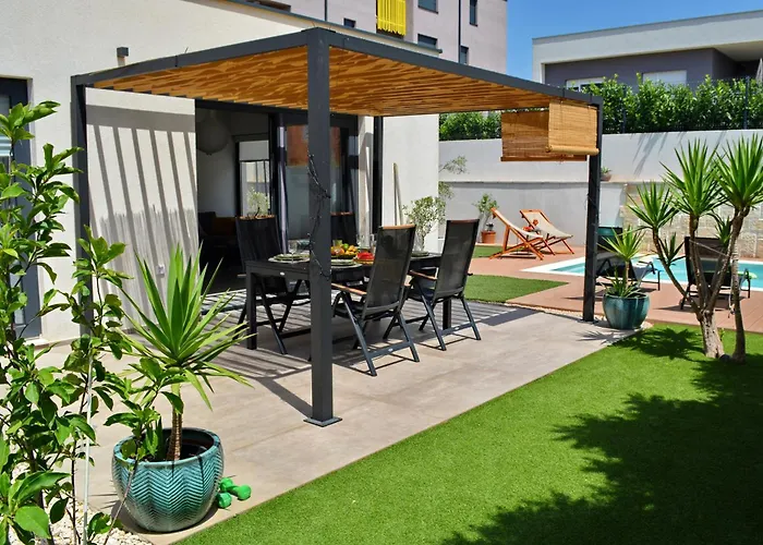 Апартаменты Dia's